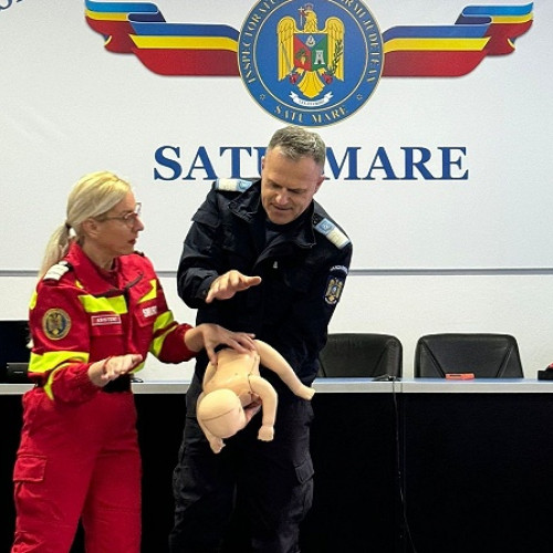 Jandarmii sătmăreni își dezvoltă abilitățile de prim ajutor