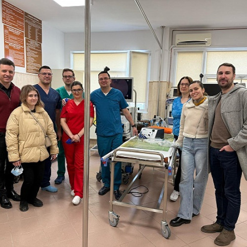 Rotaract Club Satu Mare sprijină comunitatea locală cu donații
