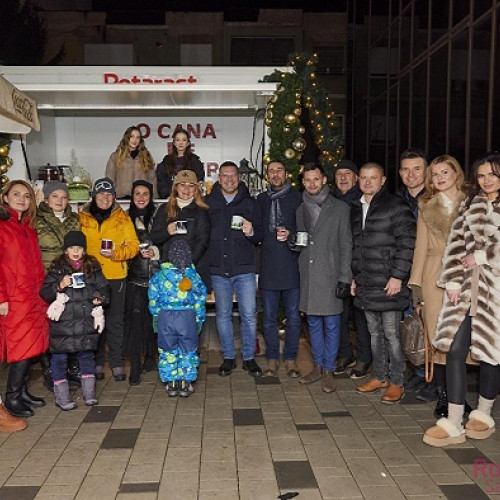 Eveniment caritabil &quot;O Cana de Fericire&quot; la Rulota Rotaract Satu Mare