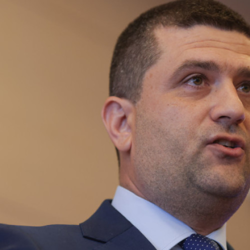Video La Ministerul Economiei „se fura cu clădirea”. Niciun leu chirie plătită în 18 ani. Radu Miruţă: „Am ordonat evacuarea”